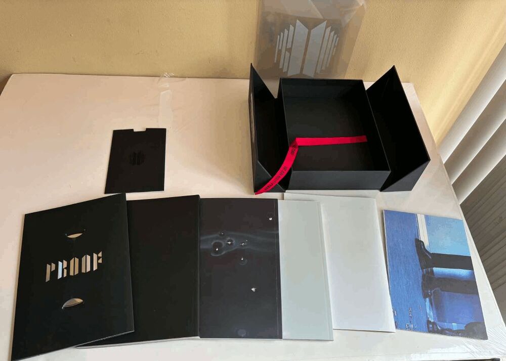 BTS Proof Standard Edition Album with Yoongi Photo Card - Picture 8 of 9